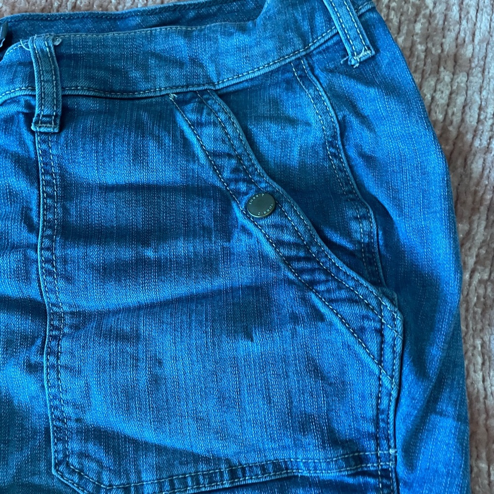 Gently worn cute torrid jean shorts.